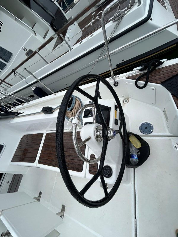 Jeanneau Sun Odyssey 380 - 2025 – Image 15